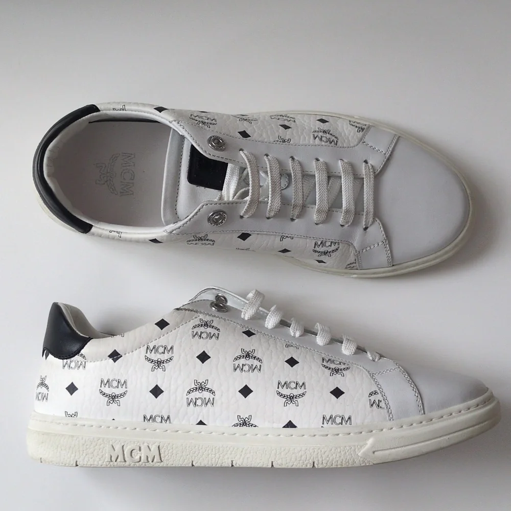 MCM Terrain Monogram Derby White Black Lace Up Leather Sneaker EU 42/US 9 In Box